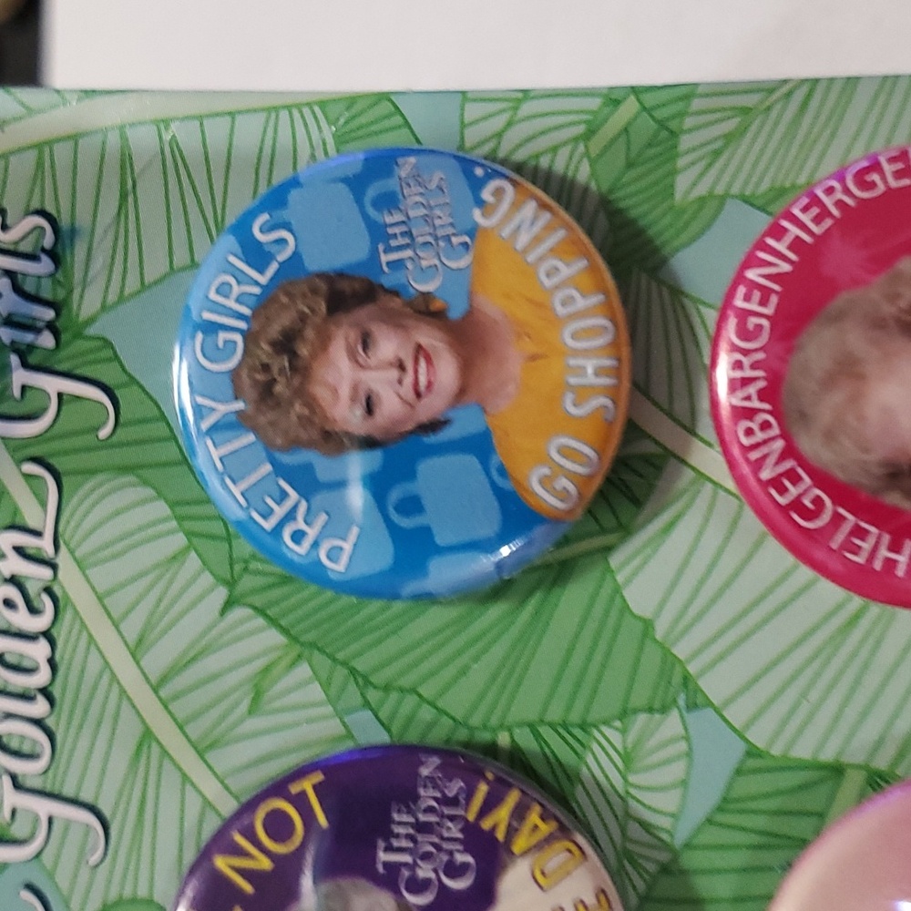 Golden Girls pin set collection - Picture 4 of 6